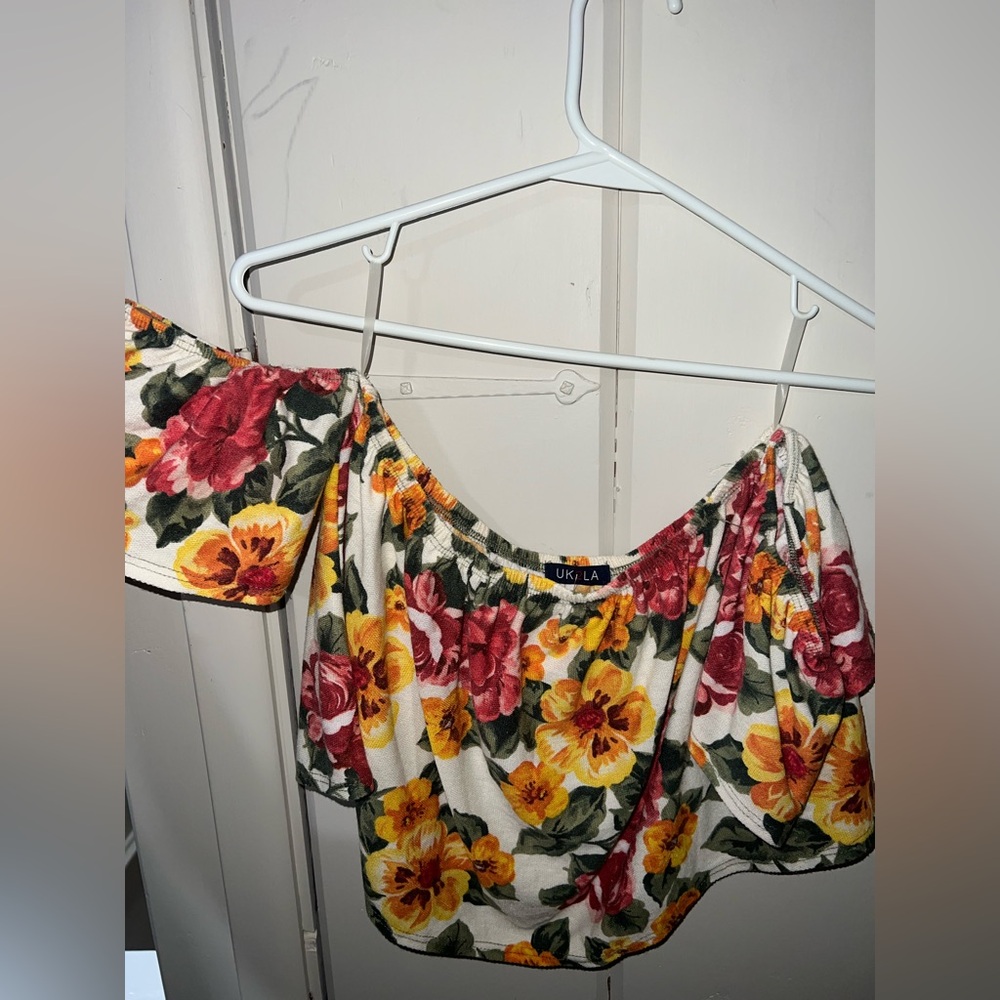 UK2LA Floral Off-Shoulder Crop Top, Size Large